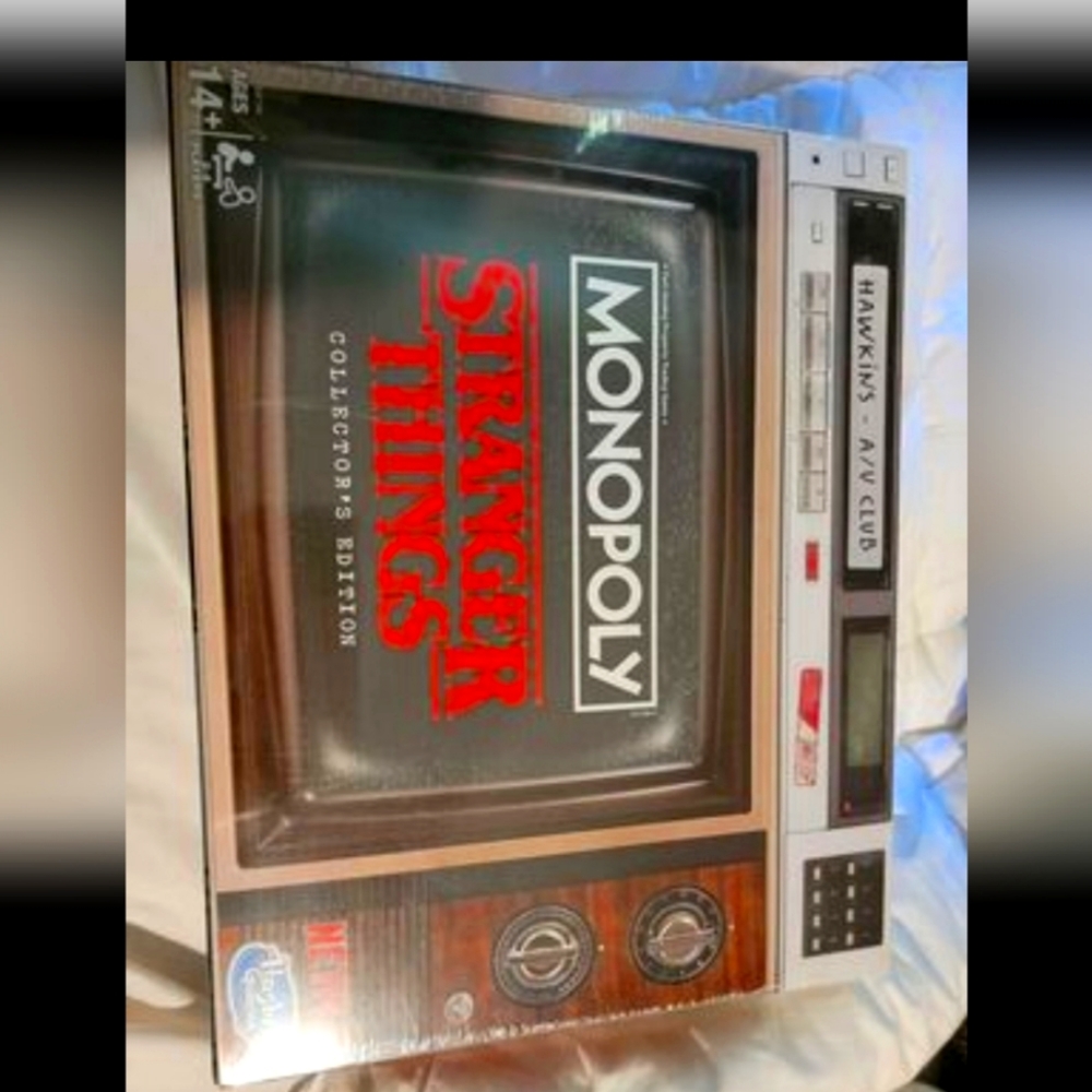 Unopened Collectors edition Stranger Things Monopoly Game